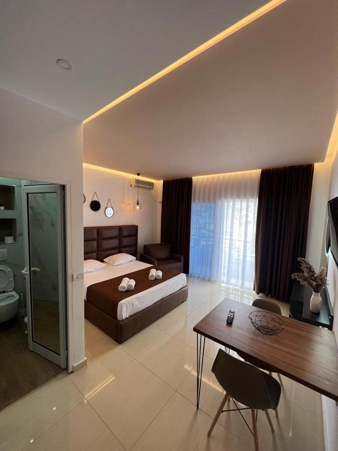 Apartments Sadiku With Sea View Saranda Dış mekan fotoğraf