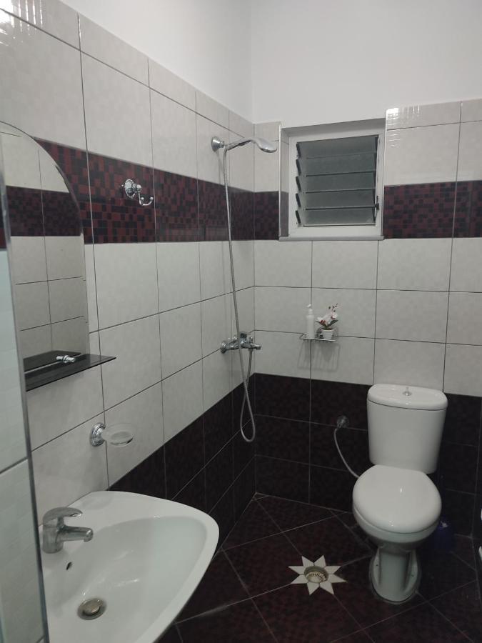 Apartments Sadiku With Sea View Saranda Dış mekan fotoğraf