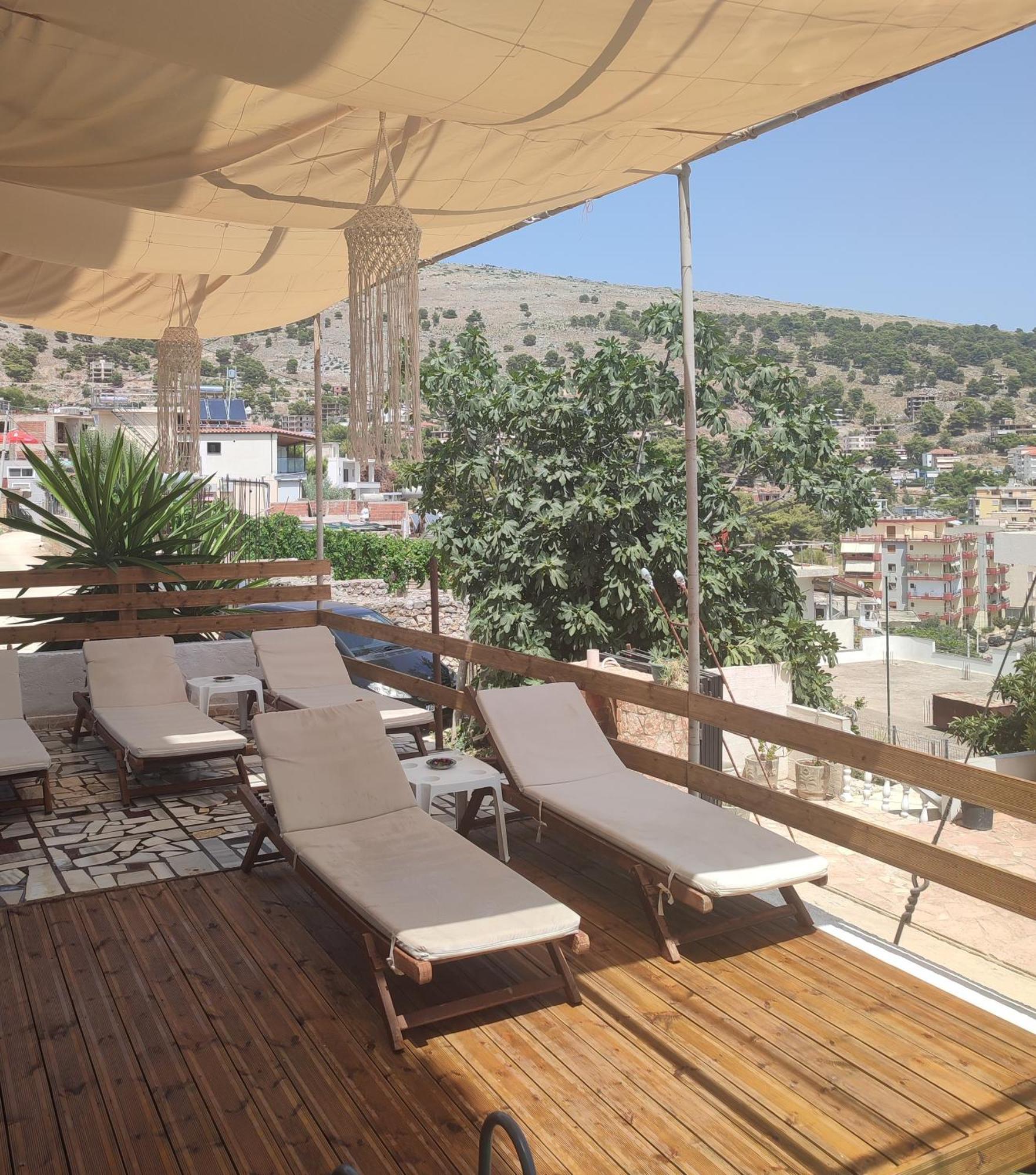 Apartments Sadiku With Sea View Saranda Dış mekan fotoğraf