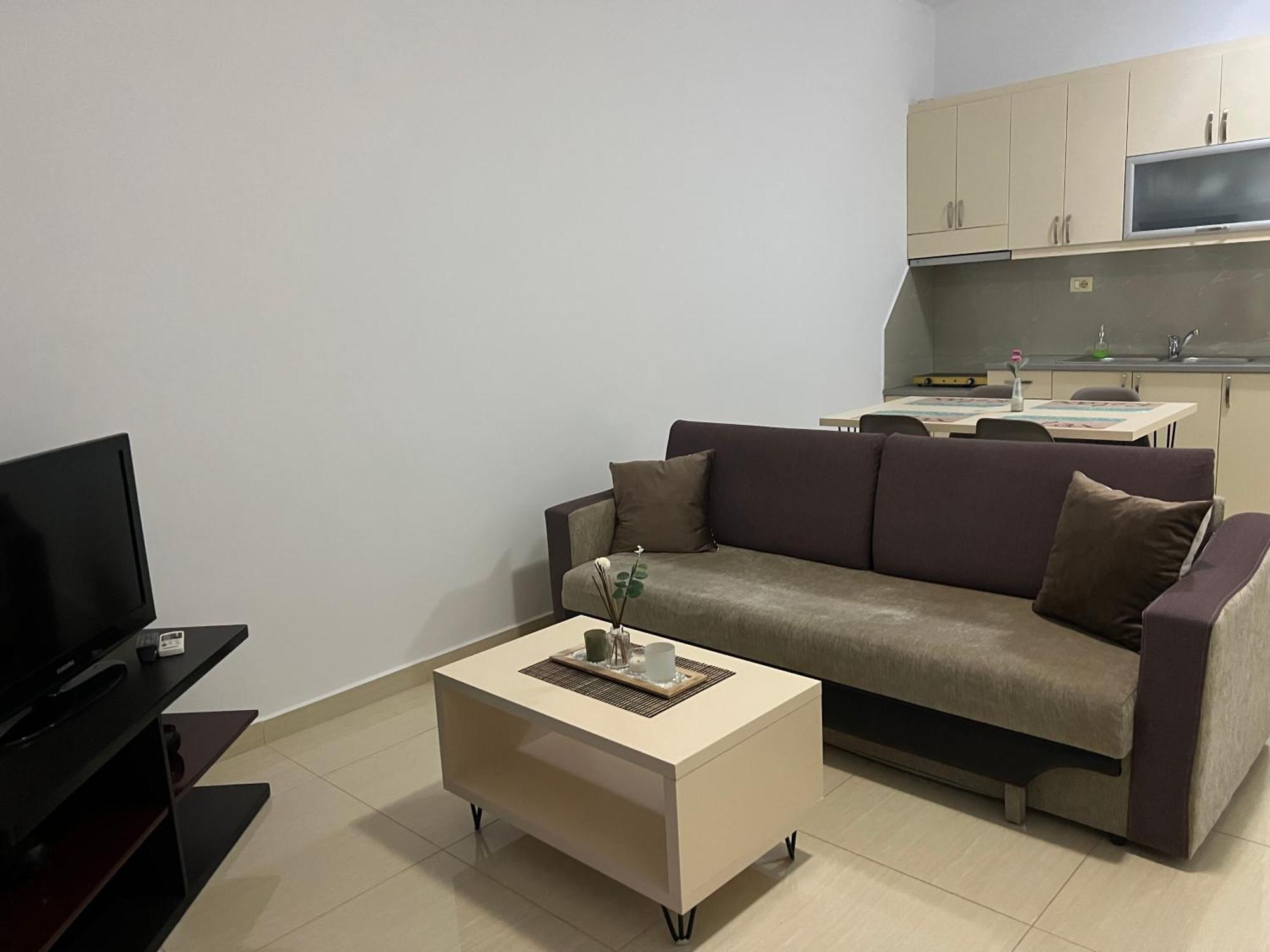 Apartments Sadiku With Sea View Saranda Dış mekan fotoğraf