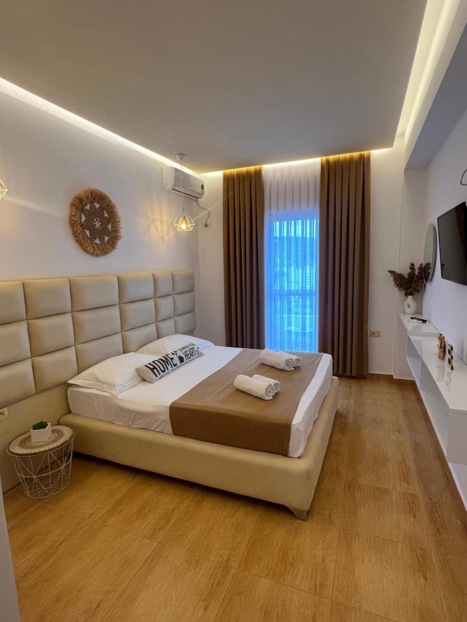 Apartments Sadiku With Sea View Saranda Dış mekan fotoğraf