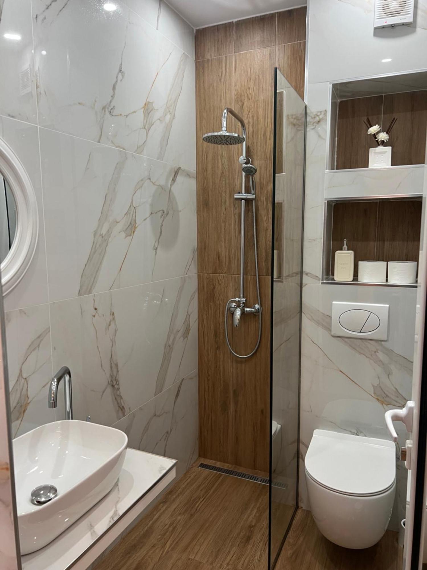 Apartments Sadiku With Sea View Saranda Dış mekan fotoğraf