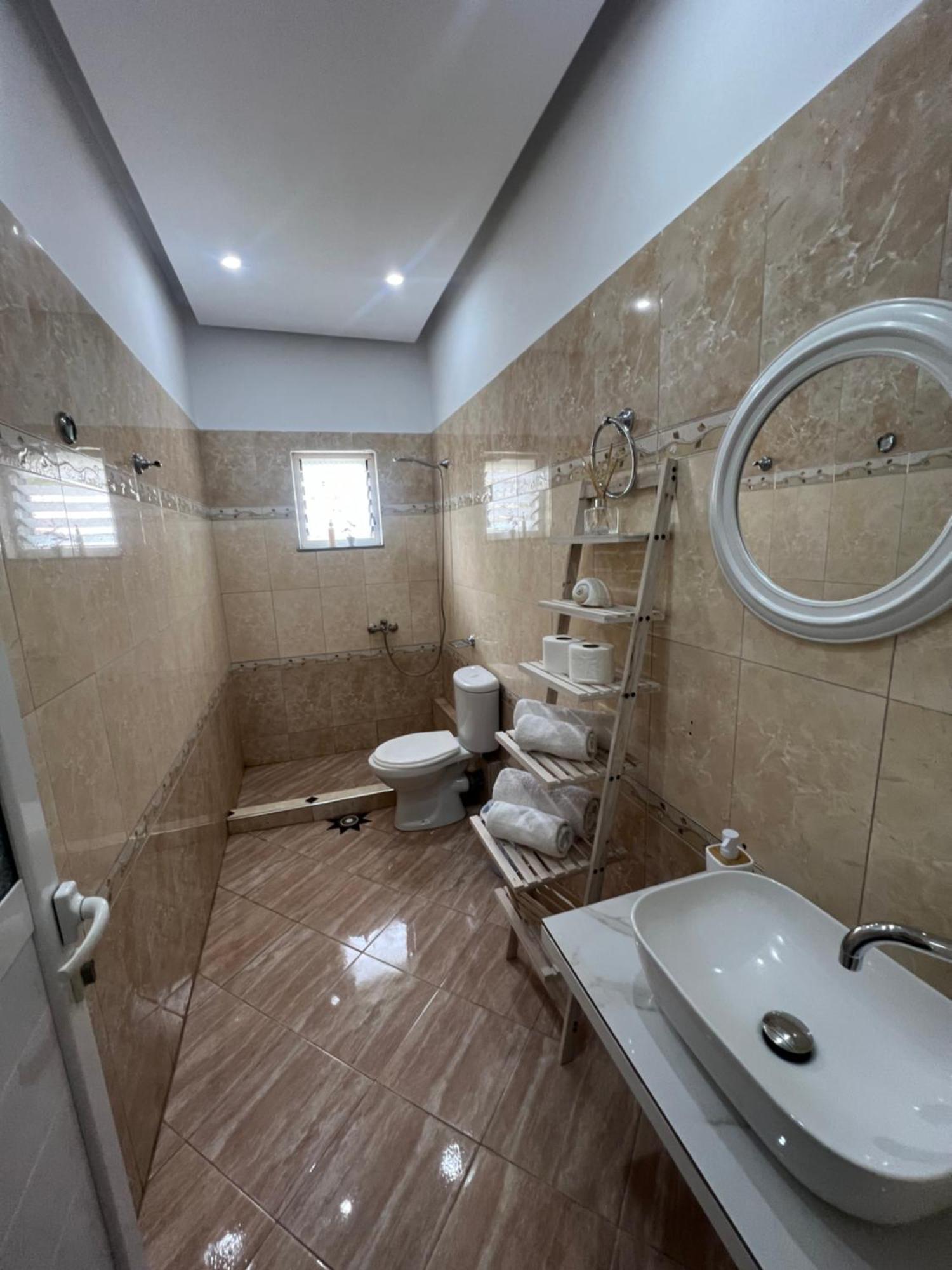 Apartments Sadiku With Sea View Saranda Dış mekan fotoğraf
